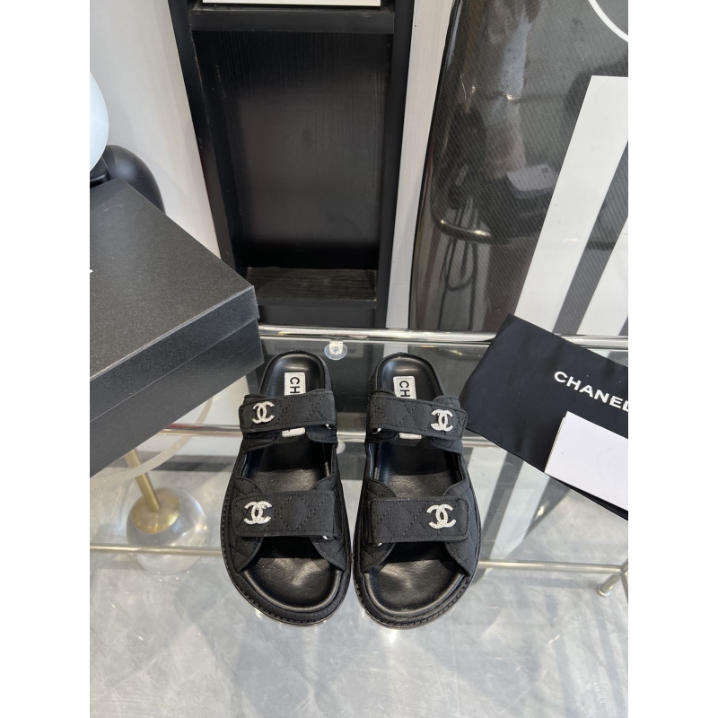 Ch*el slippers